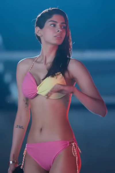 Khushi Kapoor