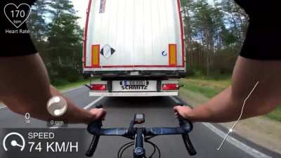 Riding in a truck&rsquo;s slipstream POV