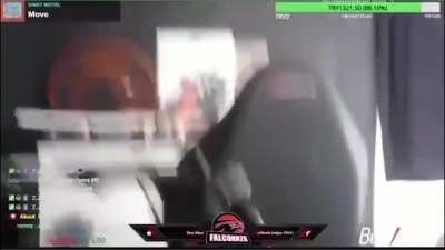 Gaming livestream captures moment as M7 earthquake strikes Izmir, Turkey