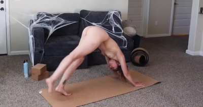 One of my favorite stretches is downward dog [F]