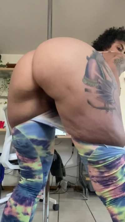 Hairy pussy on the menu