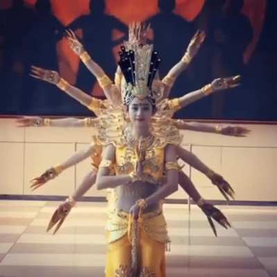 This mesmerizing 