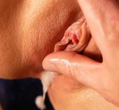 Heart Shaped Cock Head Offers It's Gift
