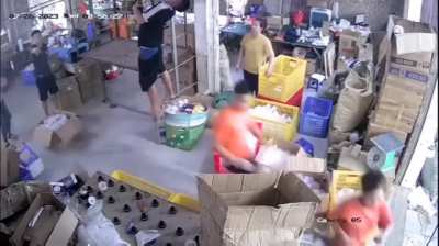 A Man In Vietnam Electrocuted While Trying To Fix The Air Conditioning