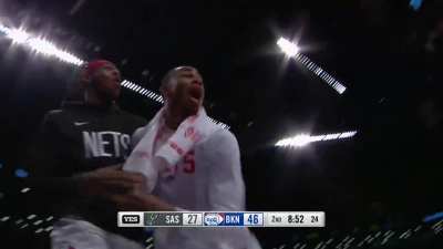 [Highlight] Kyrie Irving with a putback Dunk
