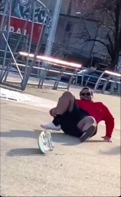 Comedy Russel