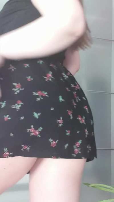 I hope you like your Sunday mornings with some booty