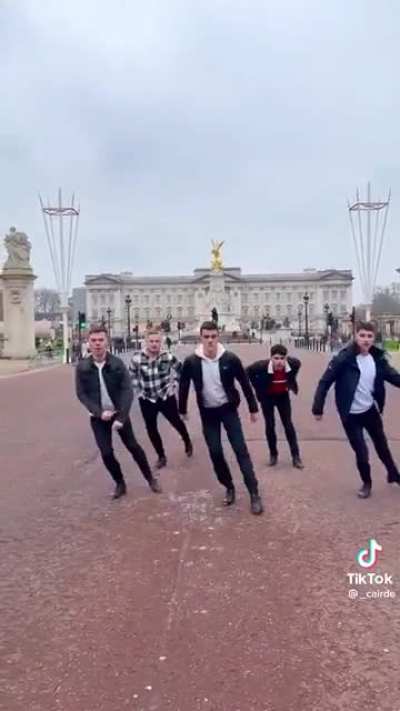 Holy shit Irish tiktok doesn&rsquo;t fuck around