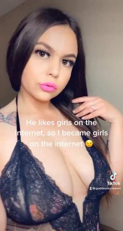 Sexy California Latina