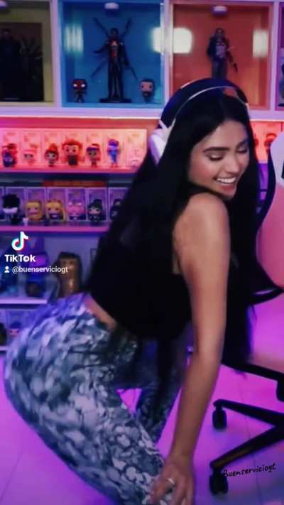 🎶