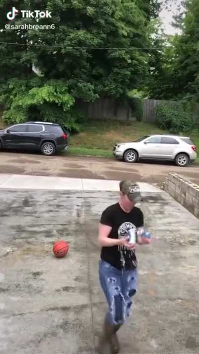HMC while I pound these beers