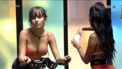 Thais BBB21