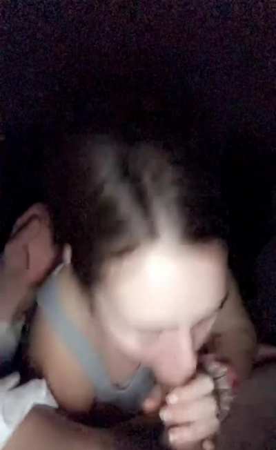 I love milking strangers' dicks 😜🤤