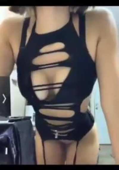Tengo el vídeo del encuentro del aylyn si lo quieren escriban al privado