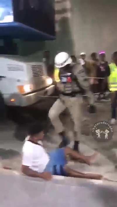 Nada pra ver aqui, circulando, circulando... 