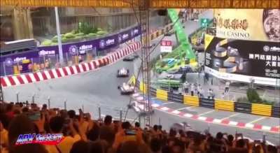 Sophia Fl&ouml;rsch&rsquo;s F3 Crash at the Macau Grand Prix