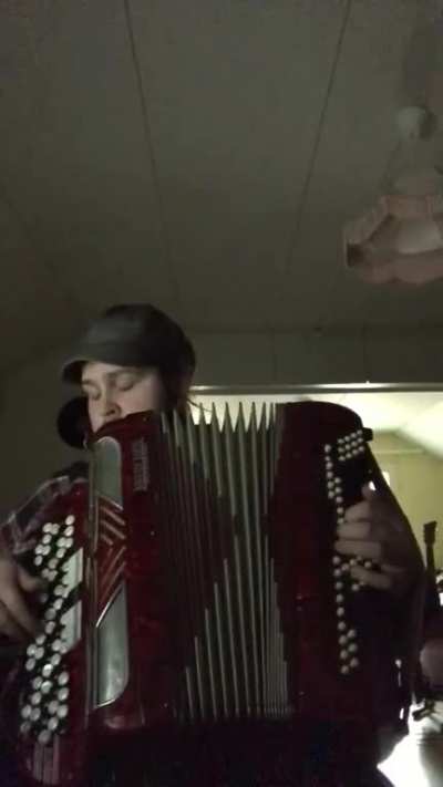 Some Sea Shanty for you guys!