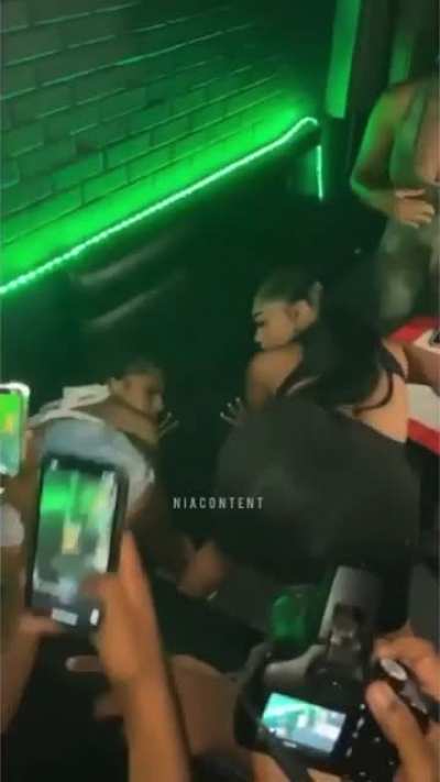 🍑🖤 2.0