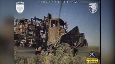 Ukrainian "Signum" Unit of the 93rd Mechanized Brigade hits a Russian soldier hiding under a destroyed vehicle with a FPV Kamikaze drone.