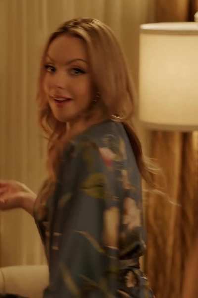 Liz Gillies