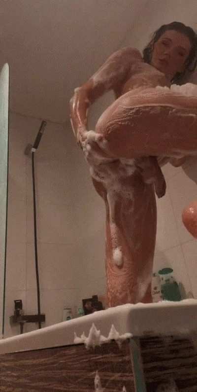 Say one word about my bigdick and I&rsquo;ll flood your inbox 😋