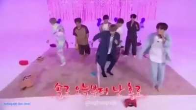 O &uacute;nico kpop q eu respeito. Vai framengo! 😎😎😎👍👍👍