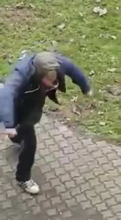 Guy fights off invisible ninjas while high on meth.