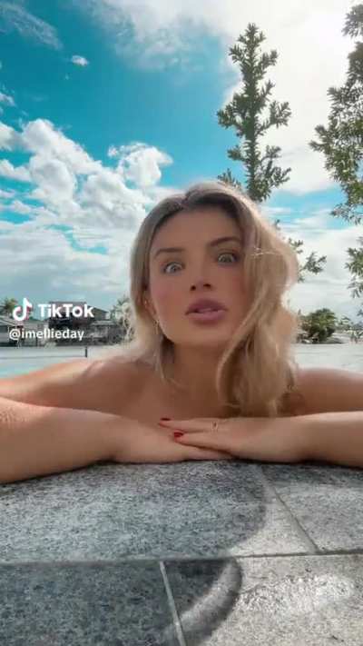 Aussie babe needs her pool cleaned 