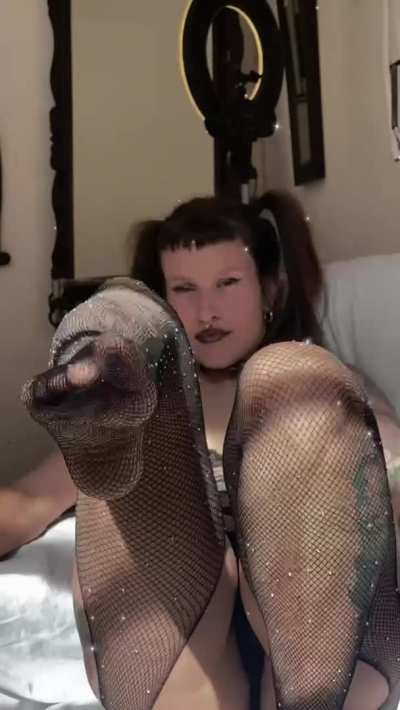 FREE access Goddess Krakova😈 link in comments