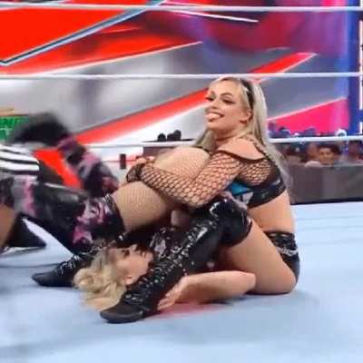 Alexa Bliss &amp; Liv Morgan