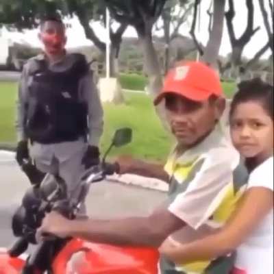 Avisados aí viu