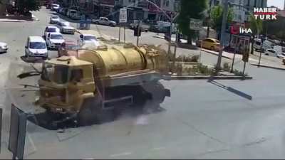 Never cross at a red light