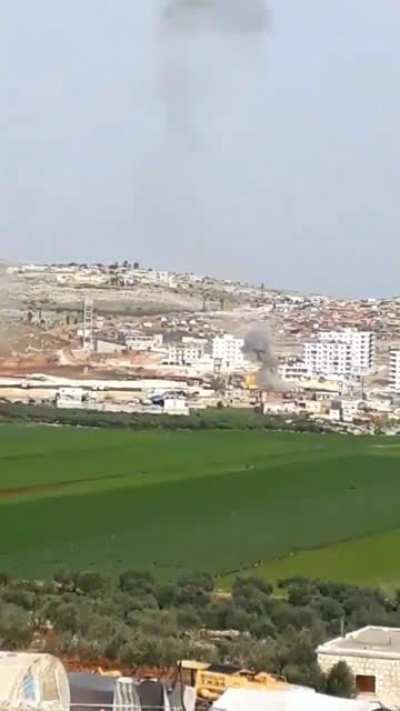 Beyler bayanlar az &ouml;nce biz post atarken ruslar idlib samara b&ouml;lgesine f&uuml;ze saldırısı yaptı bunlarda g&ouml;r&uuml;nt&uuml;ler