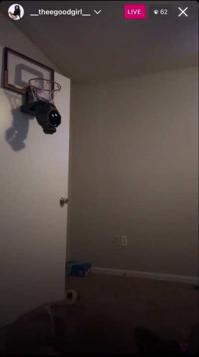 Big Booty girl playing around on IG Live Pt.2