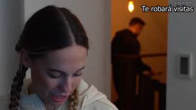 Las voces...