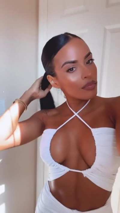 Zelina Vega