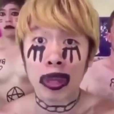 garl fren??? nah that&rsquo;s unholy