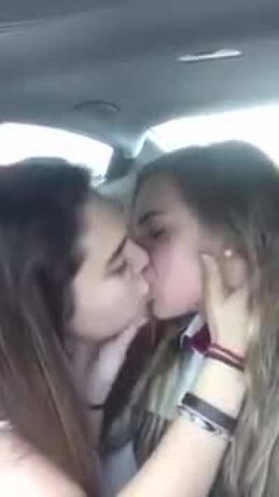 "We're just friends, I swear"