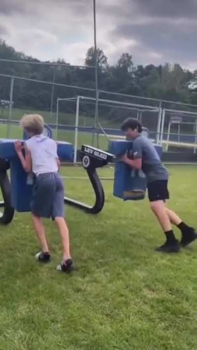gay🏈irl