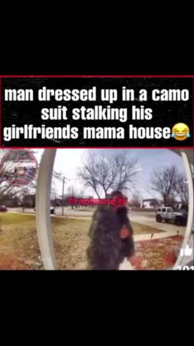 Man stalks ex girlfriend mother in Ghilllie Suit🤭😂🤣