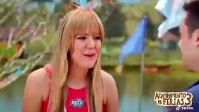 LUCCAS NETO OTAKU, KPOPPER E GOSTA DE MUSICA POP 10000% OFICIAL