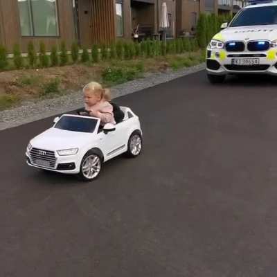 Highspeed car chase through the streets of norway