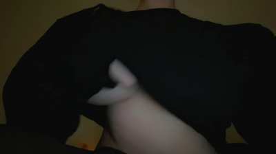 Tits so pale they glow in the dark 👻
