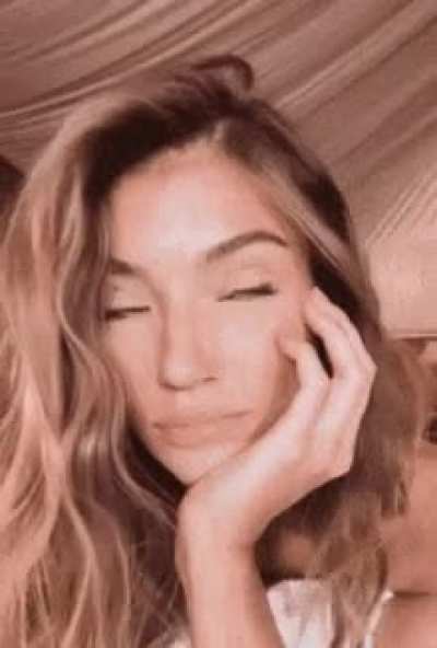 Lorena Rae is the dream girl 