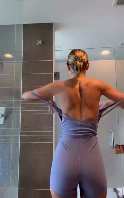 she knows what&rsquo;s she doing