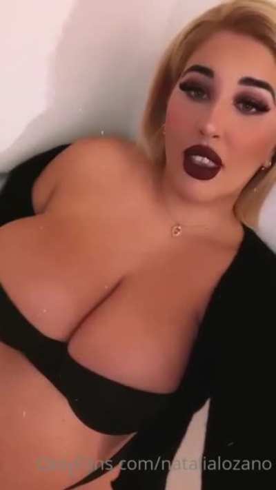 Natalia Lozano