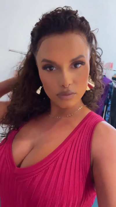 Busty Joy