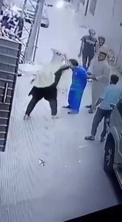 Guy sexually assaults a woman in board daylight and get&rsquo;s caught