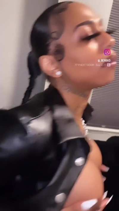 Chicago tgirl Red Montana, she&rsquo;s the one that DL Chicago drill rapper Lil Jay was fuckin.