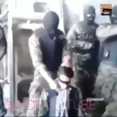 Os caeras ja t&atilde;o indo longe demais, na hora q eu vi esse v&iacute;deo cheguei a passar mal.